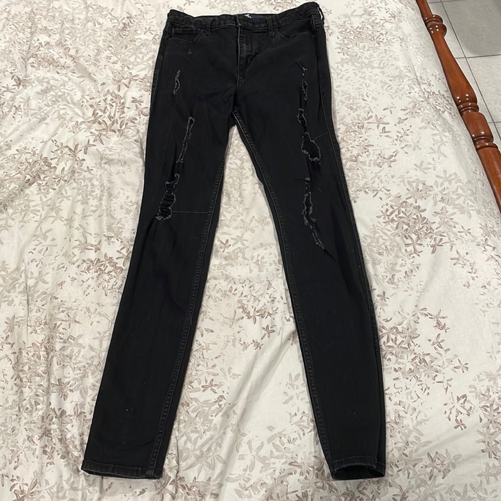 Black ripped jeans